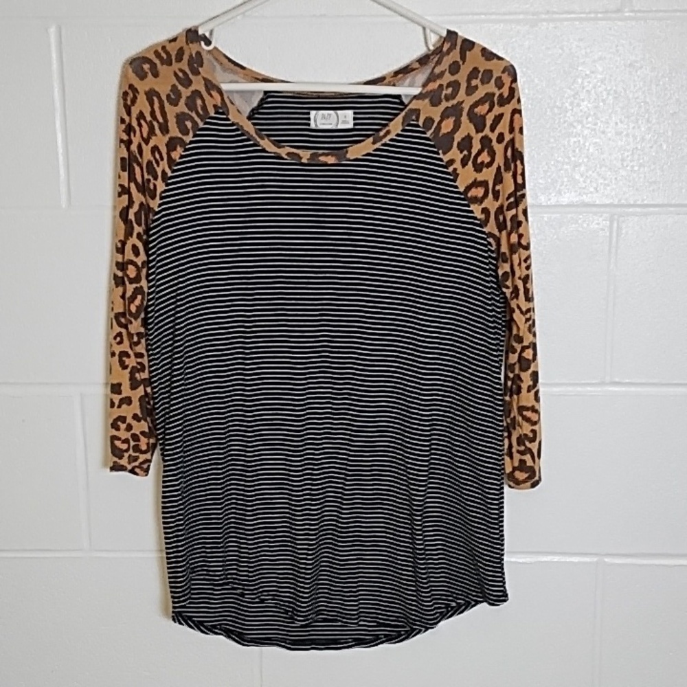 24/7 Soft Stripe Animal Print 3/4 Sleeve Tee Shirt